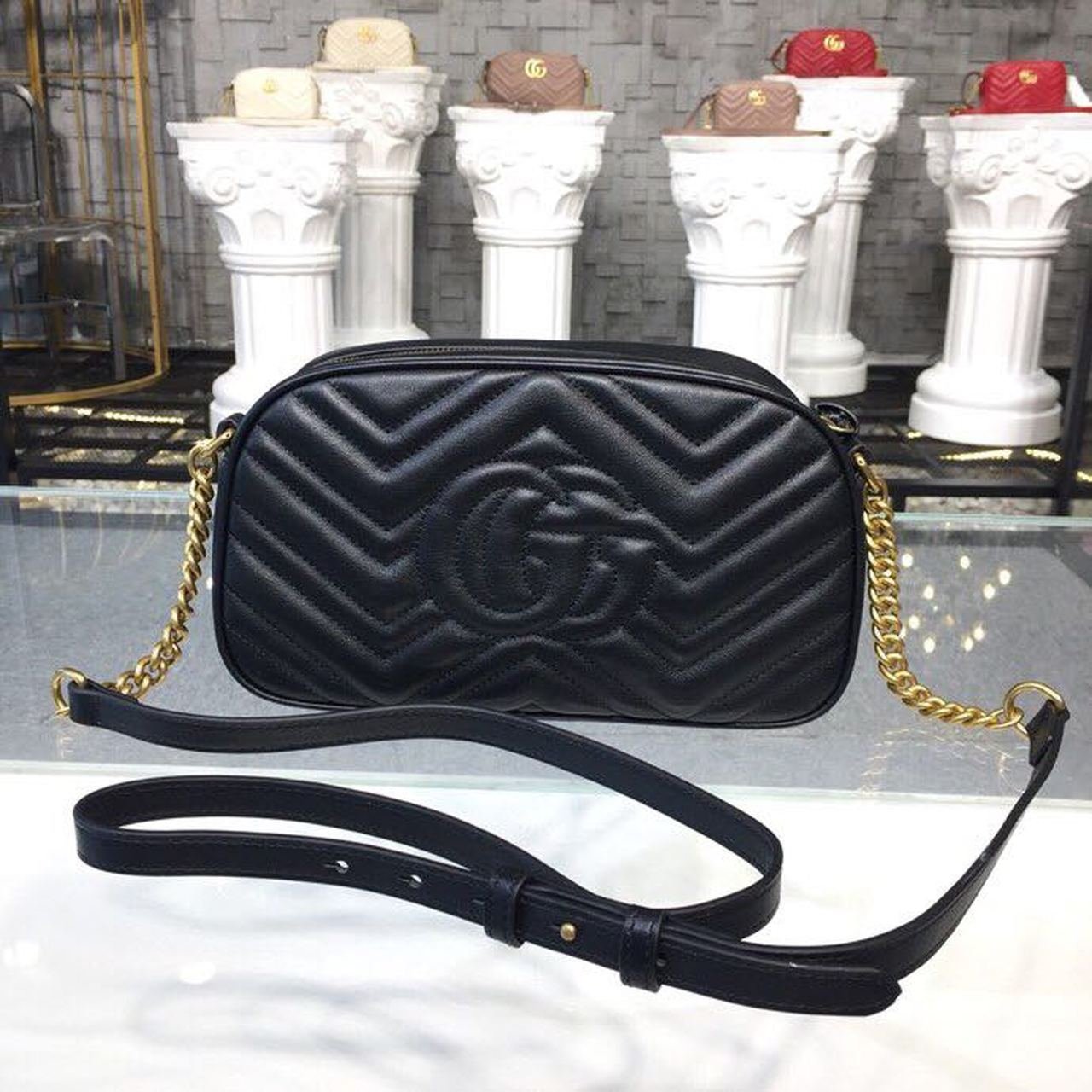 Marmont Small Camera Case Shoulder Bag 24cm ?447632 Matelass? Chevron Leather Spring/Summer Collection, Black