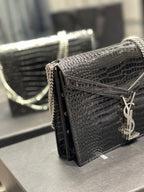 Saint Laurent Cassandra Medium Chain Bag In Grain De Poudre Embossed 22cm Black