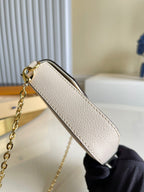 Louis Vuitton Vitorine Wallet 21cm White