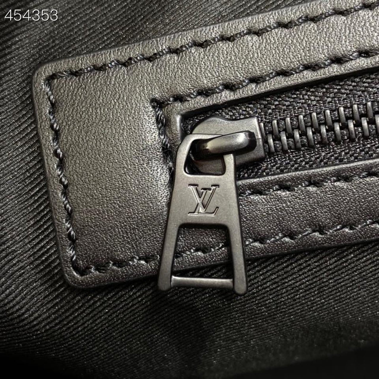 Louis Vuitton Zoom With Friends Keepall Bandoulière 45cm Monogram Canvas Spring/Summer Collection M45616 Brown