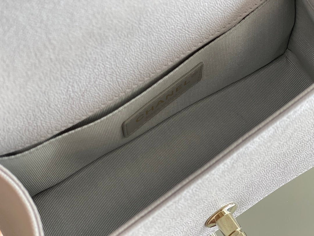 Chanel Mini Classic Flapbag 20cm