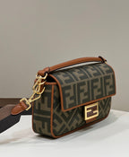 Fendi Baguette Midi 27cm Brown