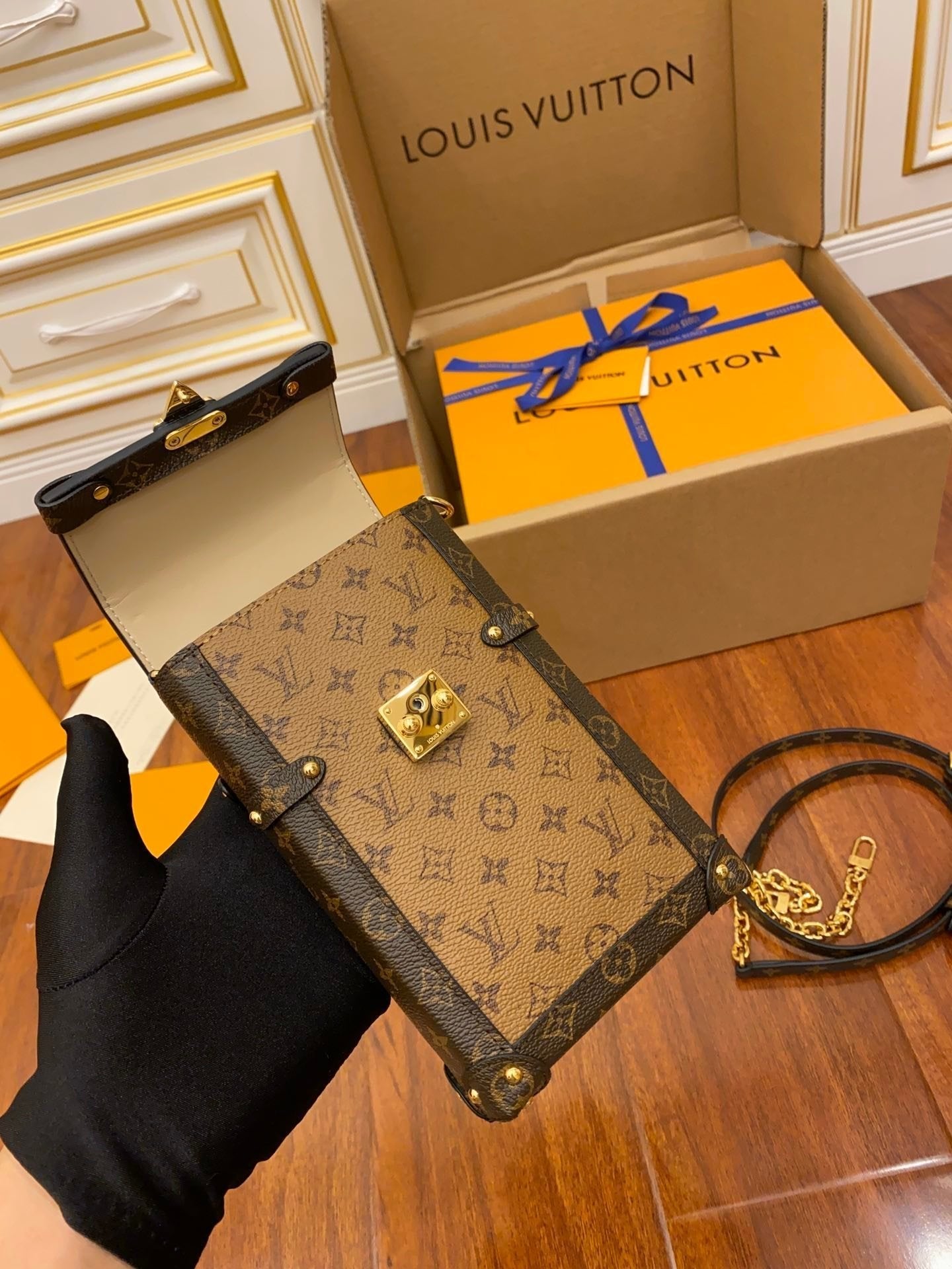 Louis Vuitton Vertical Trunk Pochette Monogram Reverse 18cm Brown