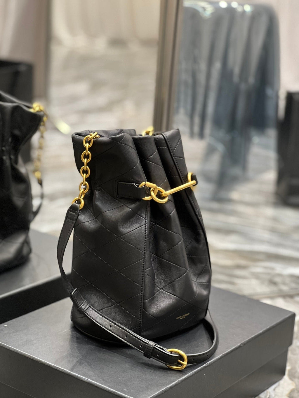 Saint Laurent Le Maillon Bucket Bag 27cm