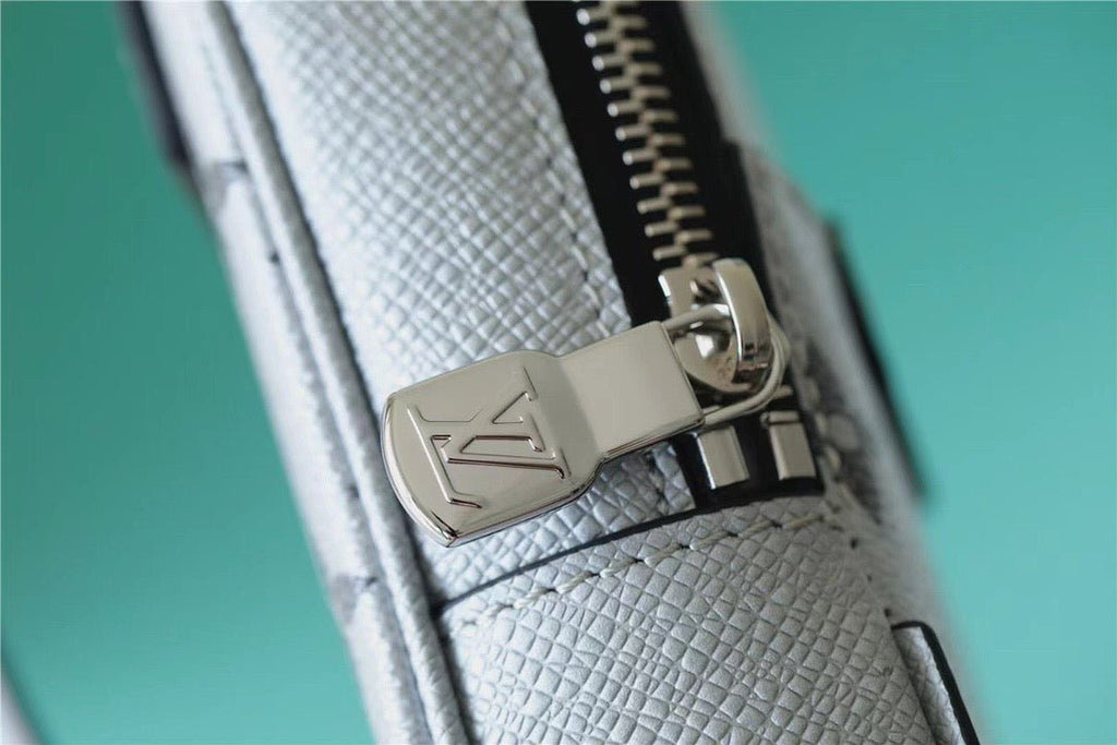 Louis Vuitton Outdoor Sling Bag 21cm