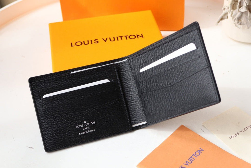 Louis Vuitton Wallet 11cm Blue