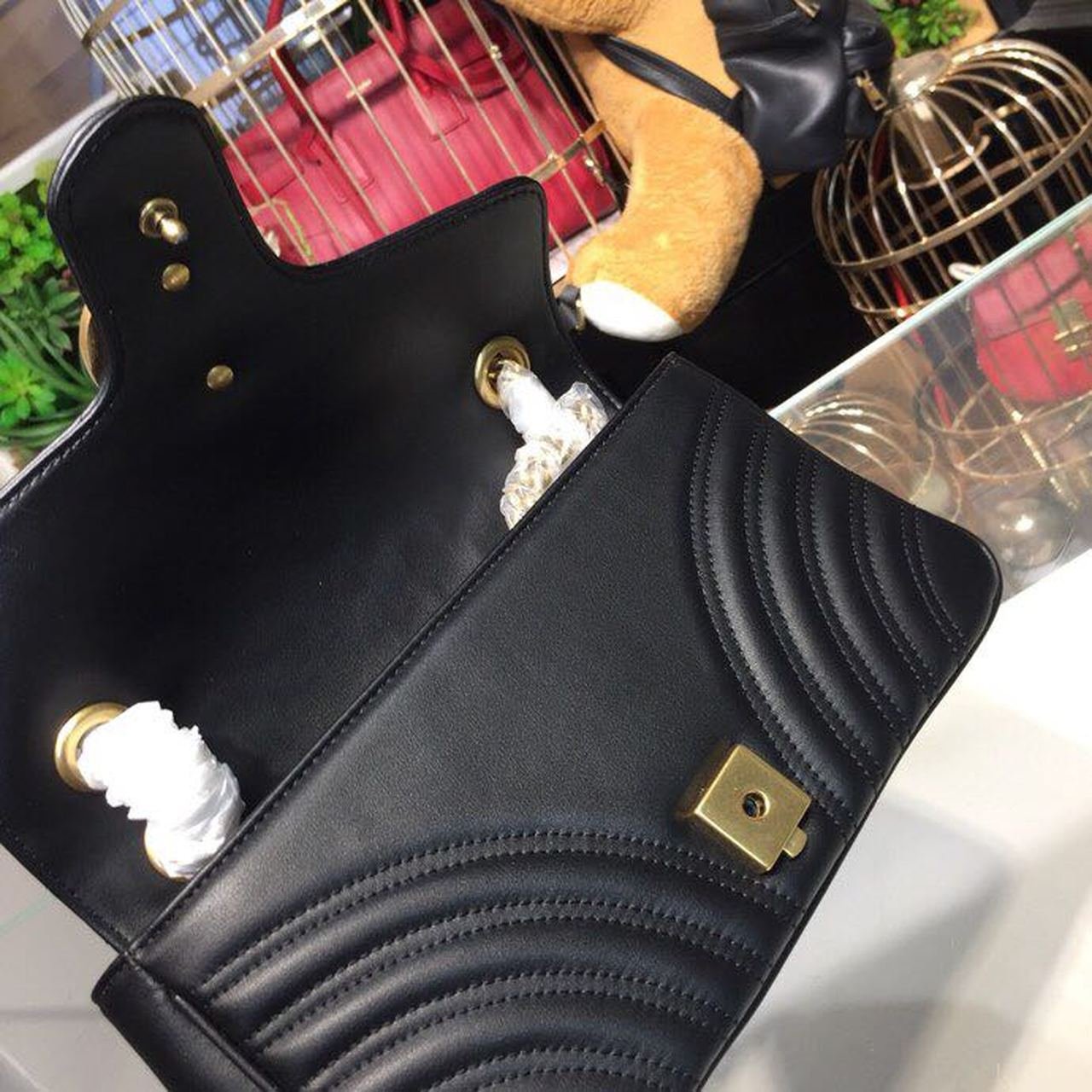 Gucci GG Marmont Small Matelassé Shoulder Bag Black For Women 10in/25cm