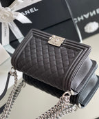 Chanel Medium Classic Flapbag 25cm Black