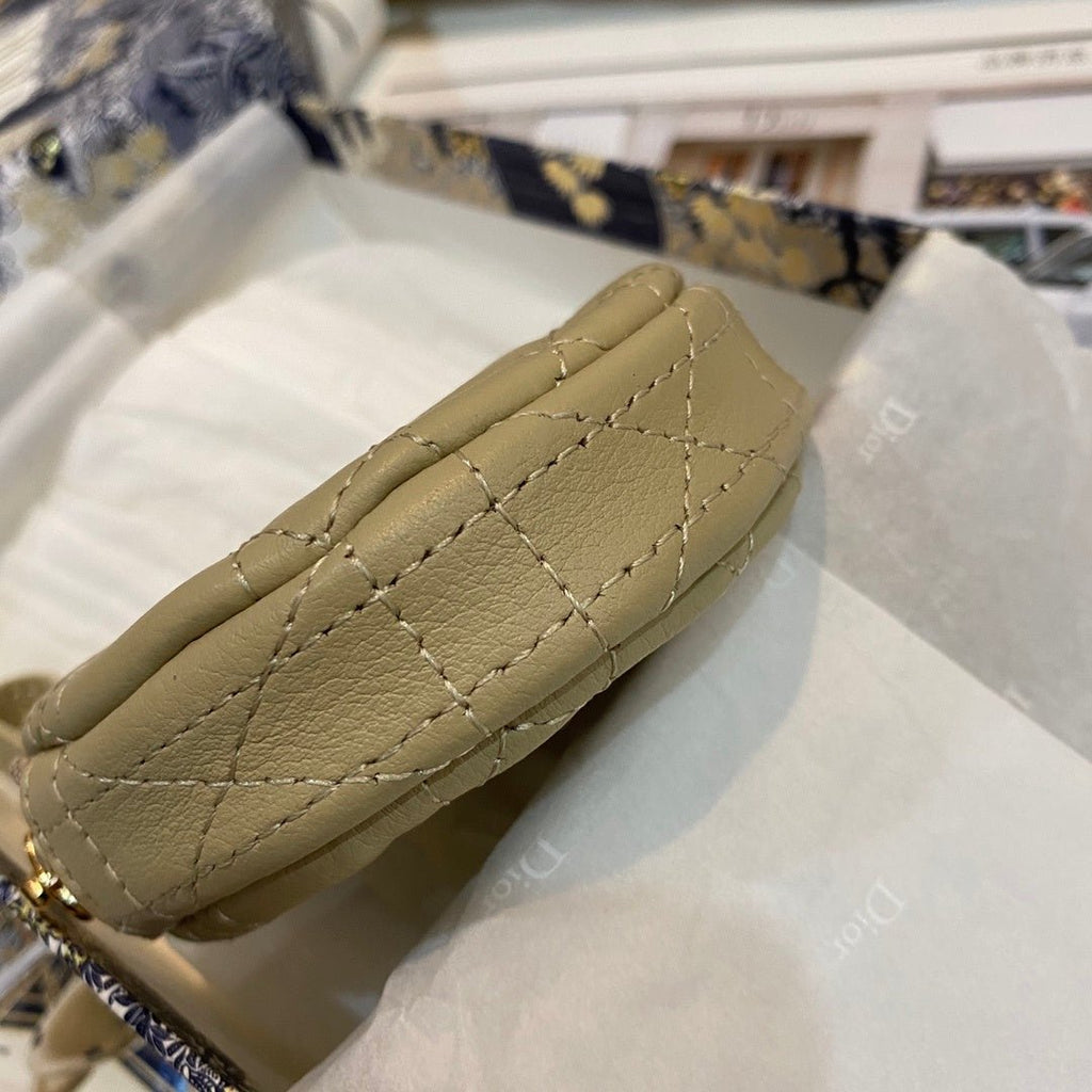 Christian Dior Beige Clutch 9cm