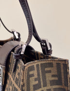 Fendi Baguette Tote 28cm Brown