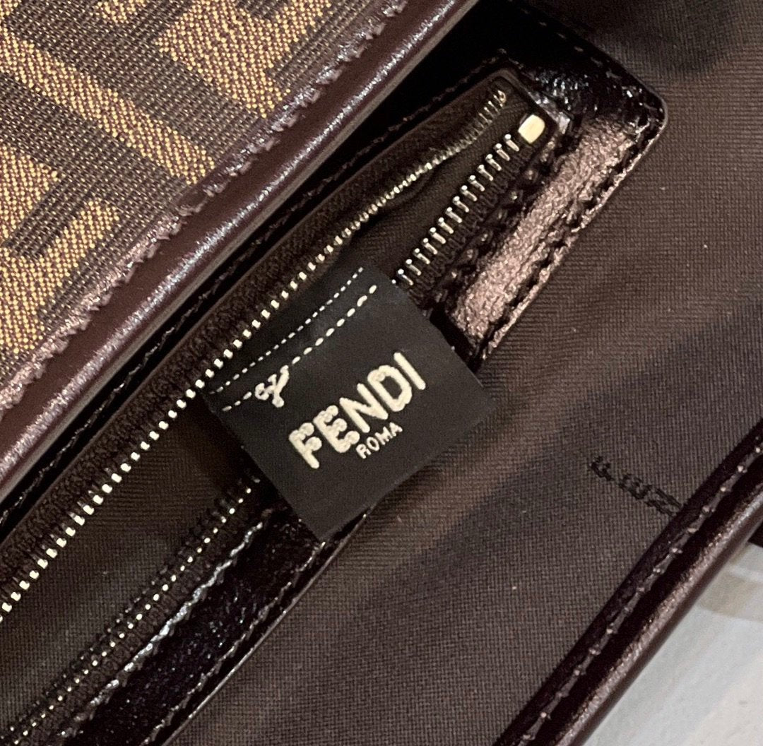 Fendi Tote Bag 48cm Brown