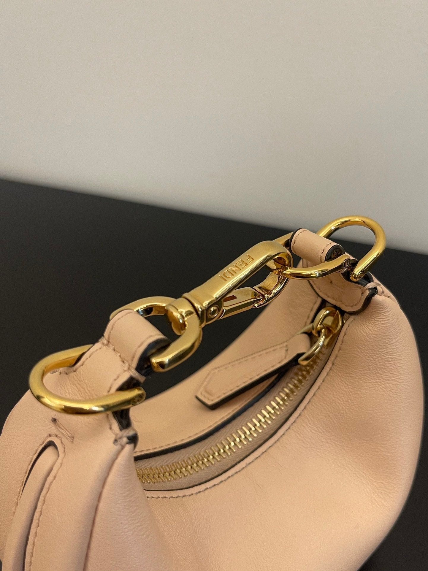 Fendi Nano Fendigraphy 17cm Beige