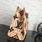 Louis Vuitton On The Go GM Tote Bag 41 cm, Orange