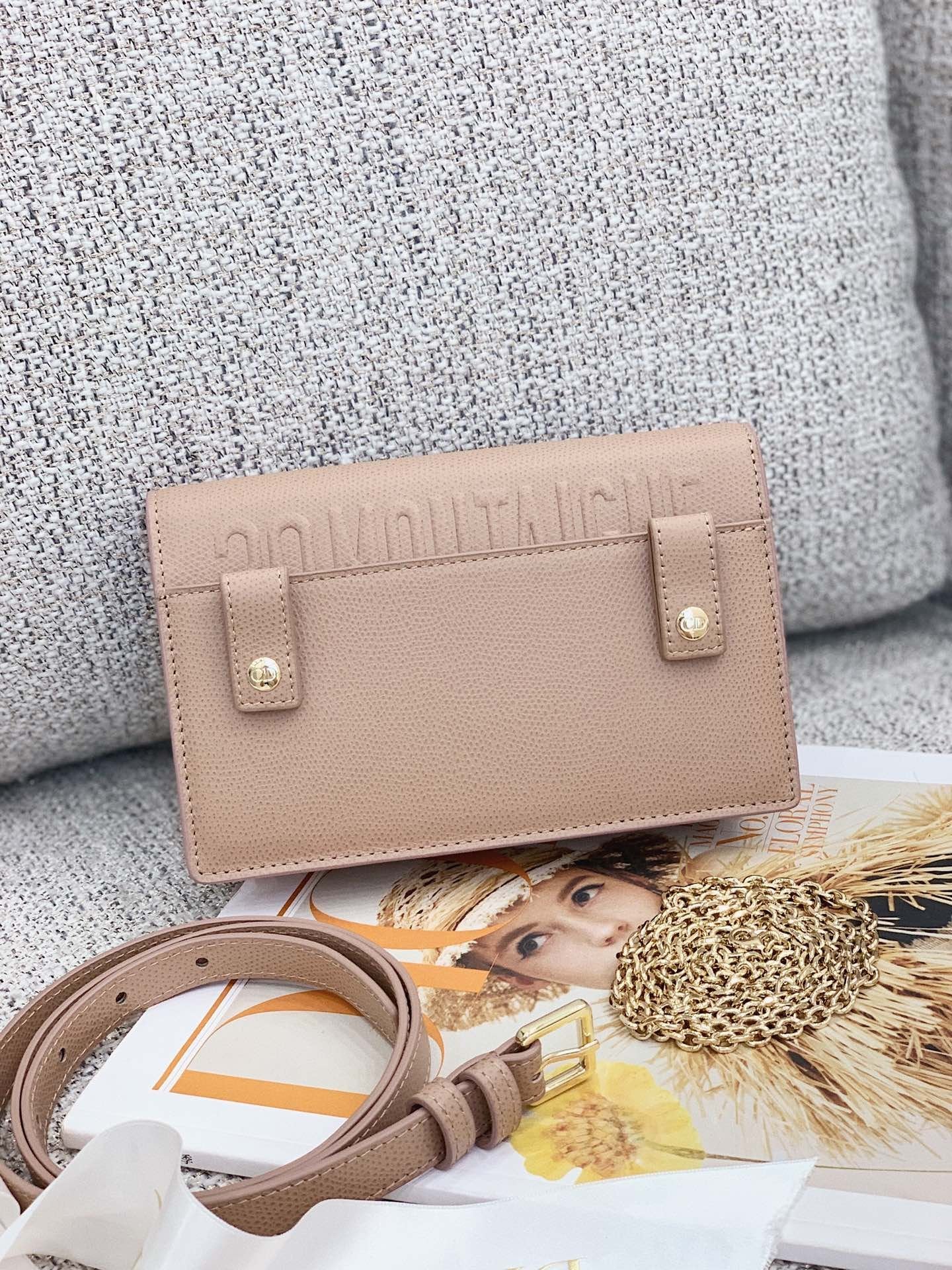 Christian Dior Beige Montaigne Clutch 19cm