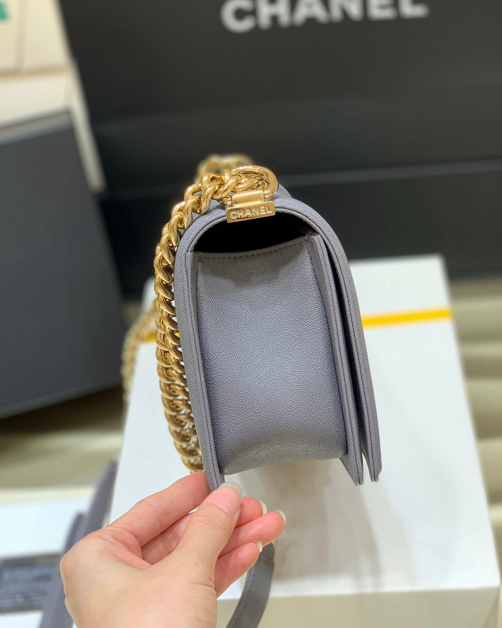 Chanel Classic Flapbag Gold Hardware 25cm