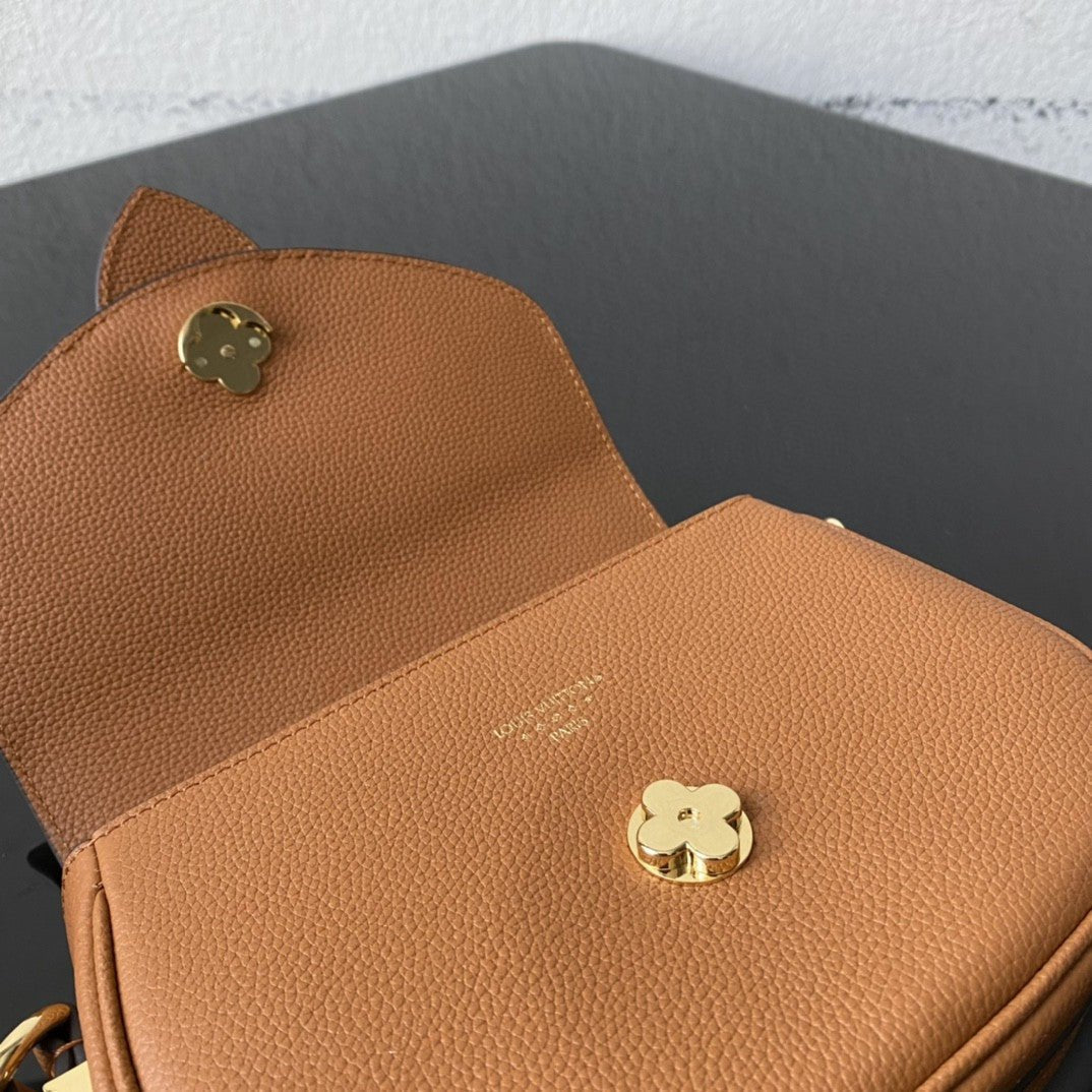 Louis Vuitton M55950 LV Point 9 22cm Brown