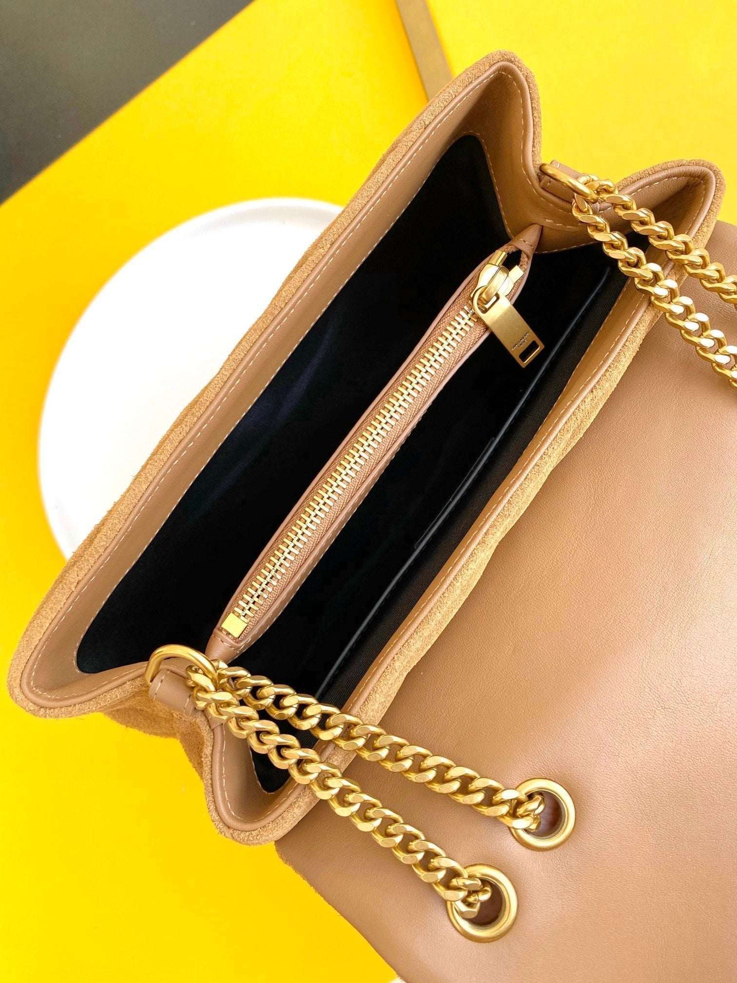 Saint Laurent Loulou Small Chain Bag With Gold Hardware 25cm
