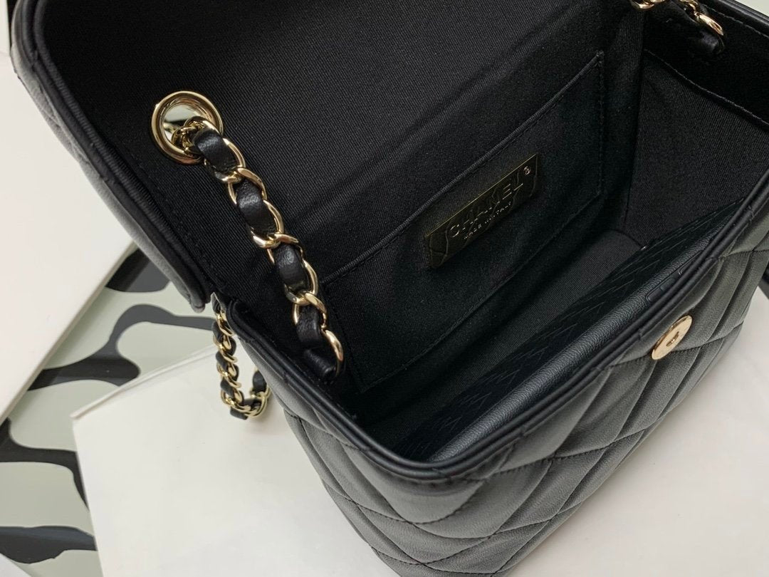 CO-CO Chanel Small Box Bag 15cm