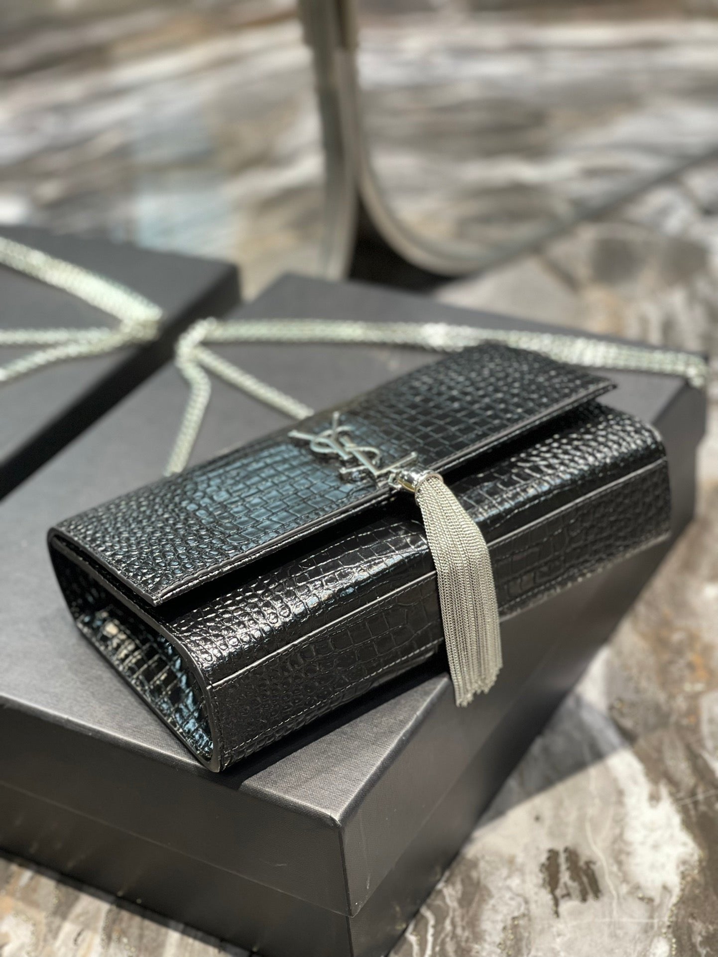 Saint Laurent Kata Medium Chain Bag With Tassel 24cm