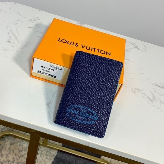 Louis Vuitton Wallet 11cm Blue