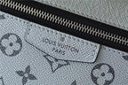 Louis Vuitton Outdoor Messenger Bag 26cm