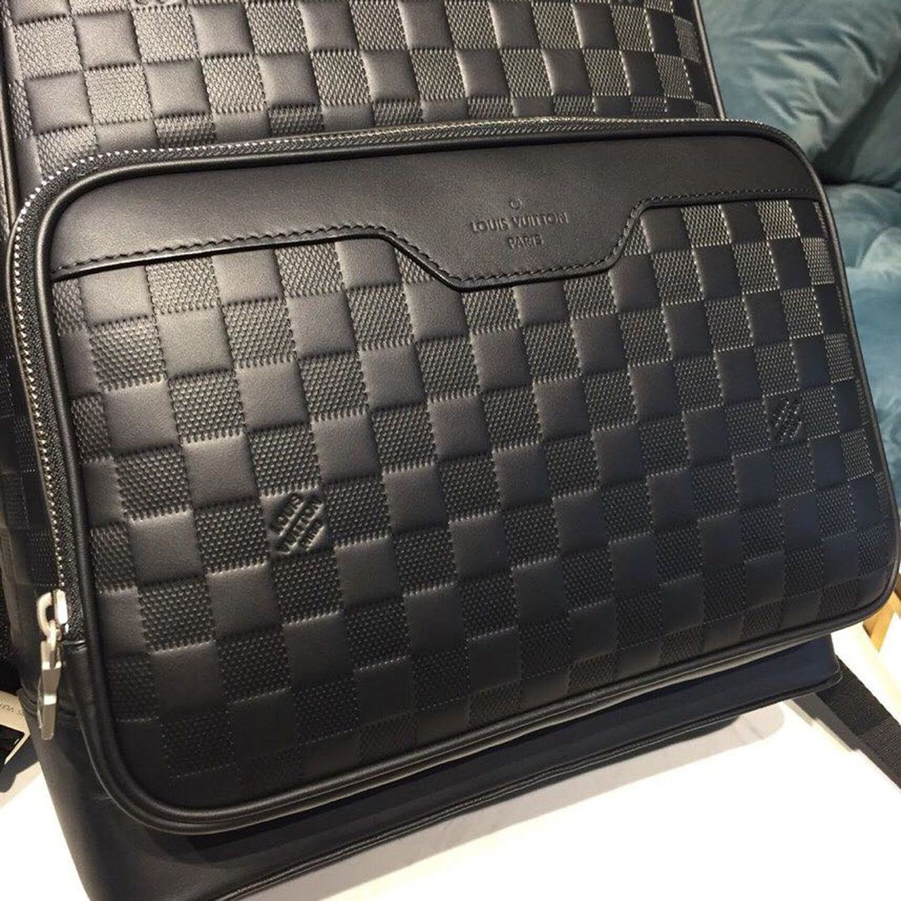 Louis Vuitton Campus Backpack 40cm Damier Infini Astral Leather Spring/Summer Collection N40091 Black