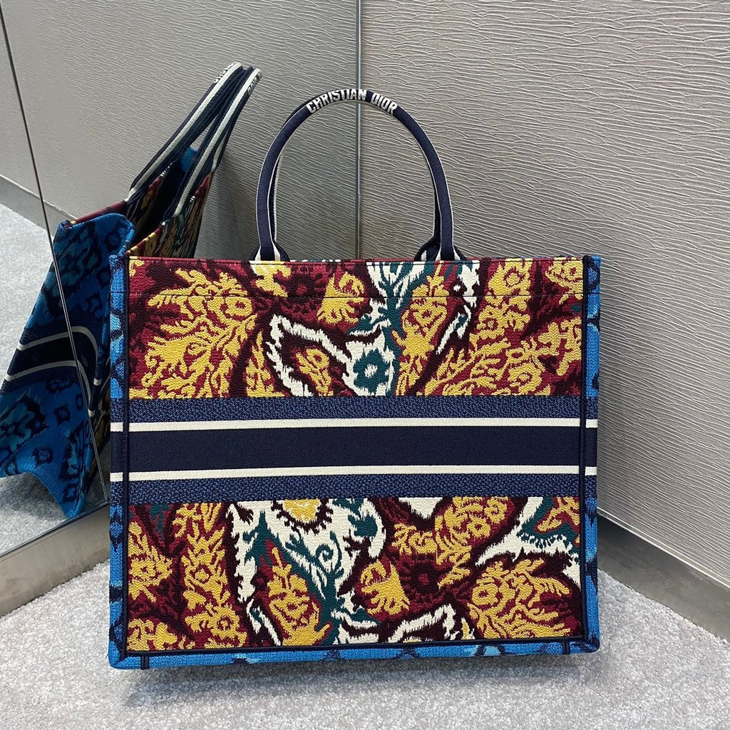 Christian Dior Multicolor Book Tote Paisley Embroidery 42cm