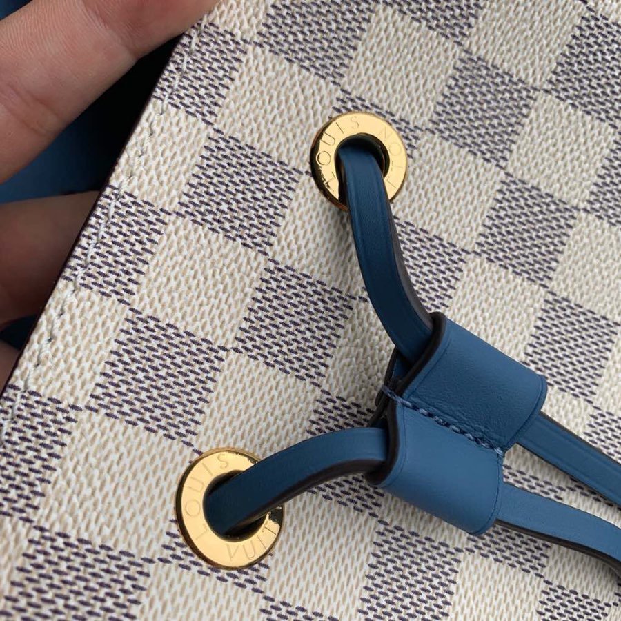 Louis Vuitton Neo Noe Bag 26cm Beige