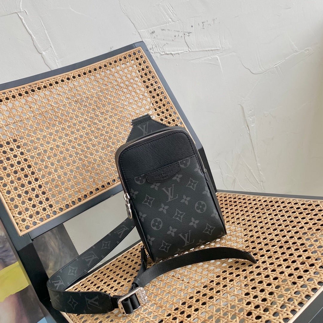 Louis Vuitton Outdoor Sling Bag 21cm