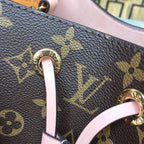 Louis Vuitton NoNo Bucket Bag Monogram Canvas Spring/Summer Collection M44022 Rose Poudre