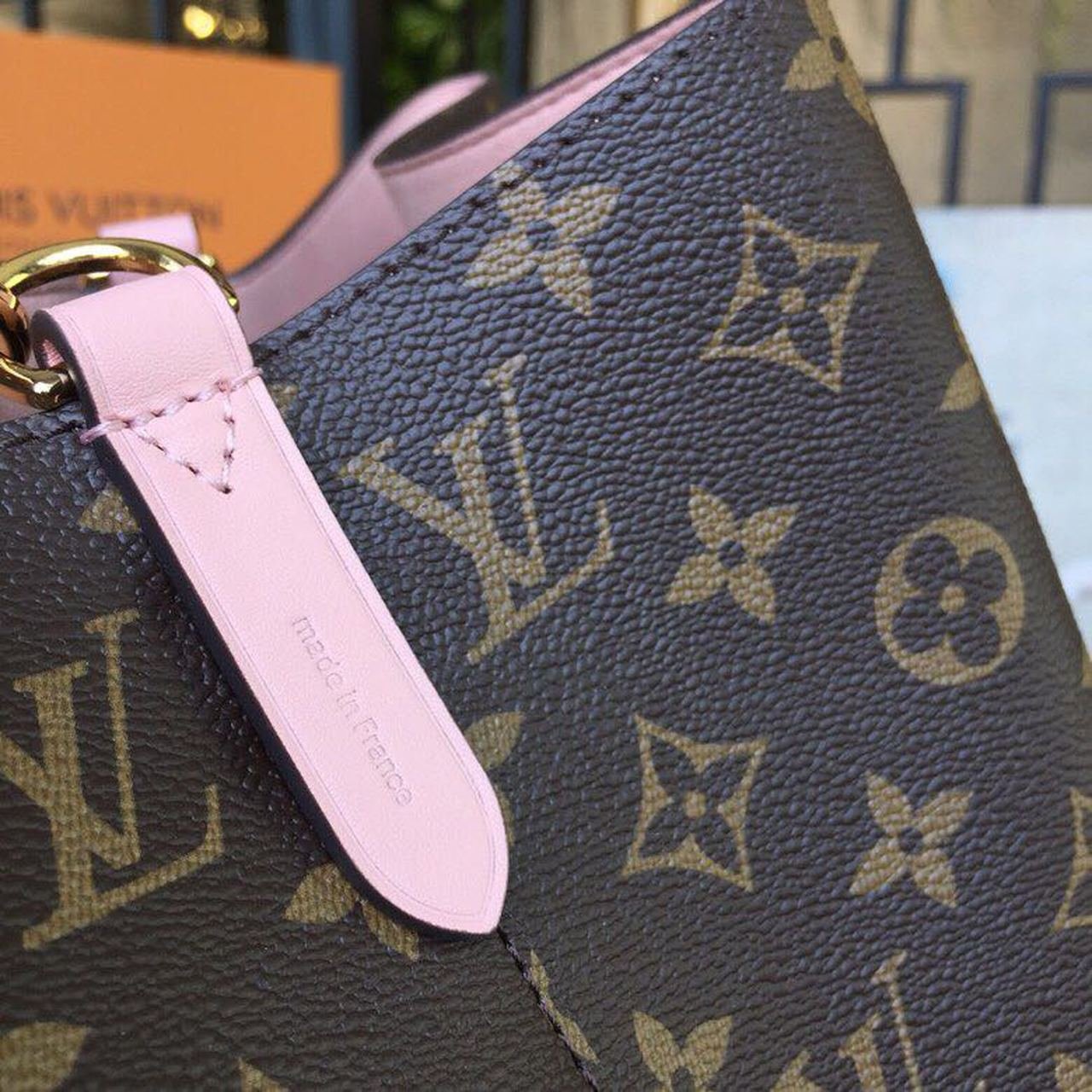Louis Vuitton NoNo Bucket Bag Monogram Canvas Spring/Summer Collection M44022 Rose Poudre