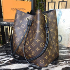Louis Vuitton NoNo Bucket Bag Monogram Canvas Spring/Summer Collection M44020 Black
