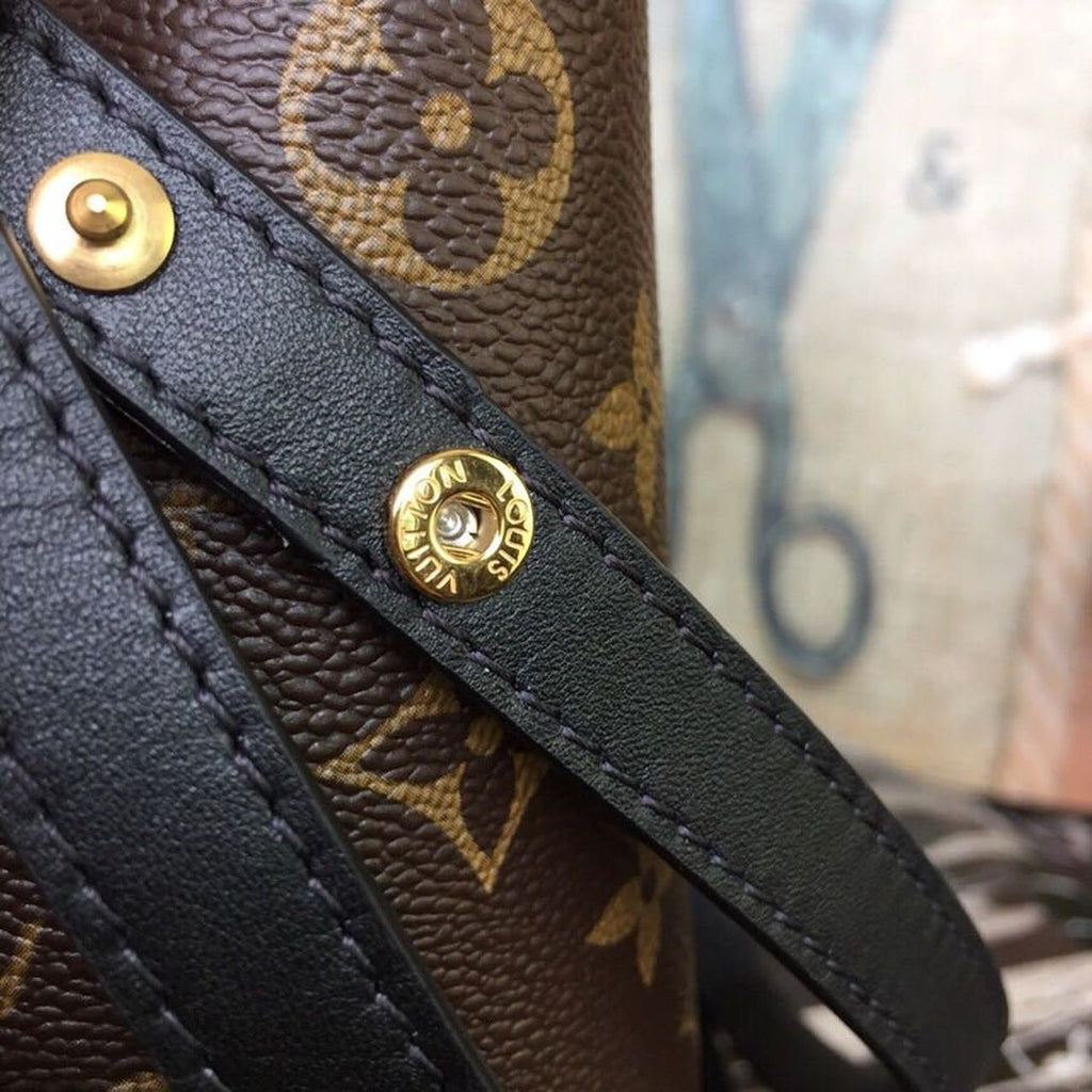 Louis Vuitton NoNo Bucket Bag Monogram Canvas Spring/Summer Collection M44020 Black