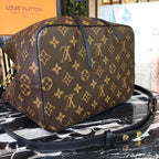 Louis Vuitton NoNo Bucket Bag Monogram Canvas Spring/Summer Collection M44020 Black