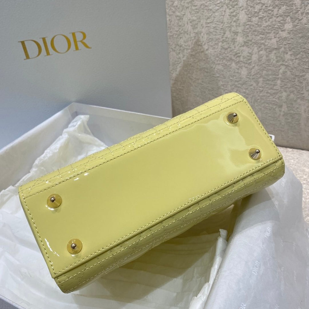 Christian Dior Lady Dior Bag Gold Hardware 20cm Yellow