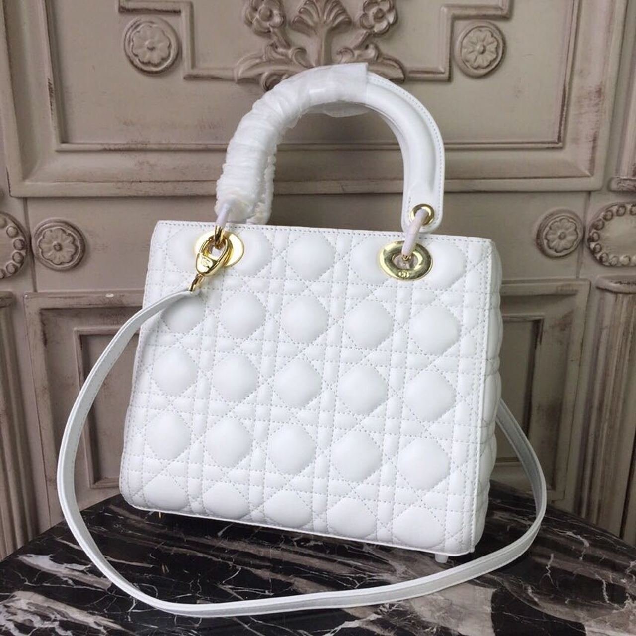 Christian Dior Lady Dior Bag 24cm Gold Hardware Lambskin Leather Spring/Summer Collection White