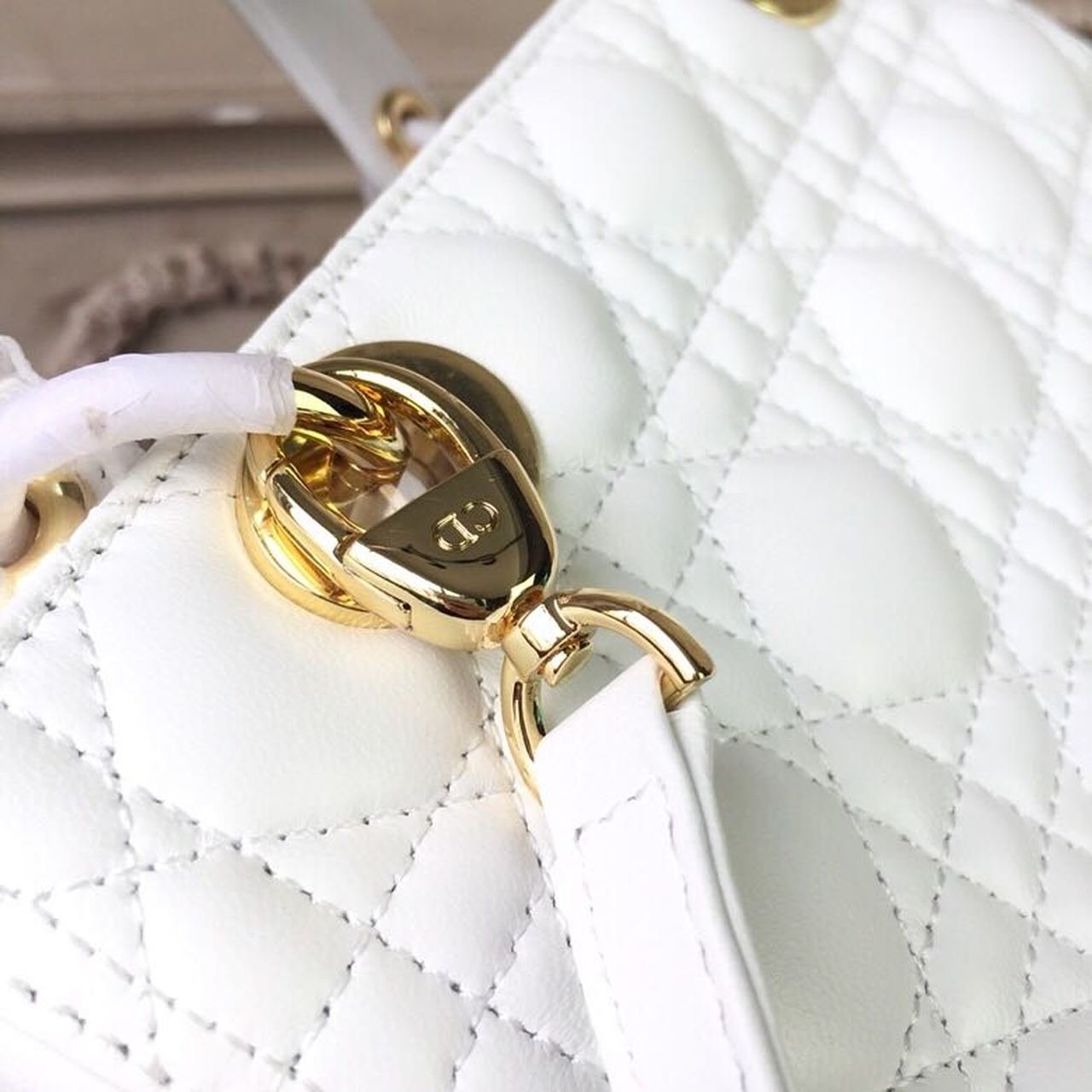 Christian Dior Lady Dior Bag 24cm Gold Hardware Lambskin Leather Spring/Summer Collection White
