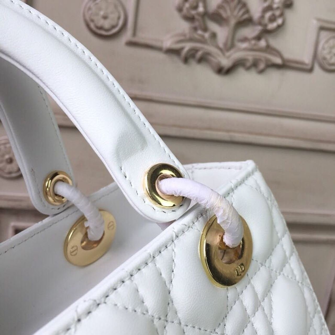 Christian Dior Lady Dior Bag 24cm Gold Hardware Lambskin Leather Spring/Summer Collection White