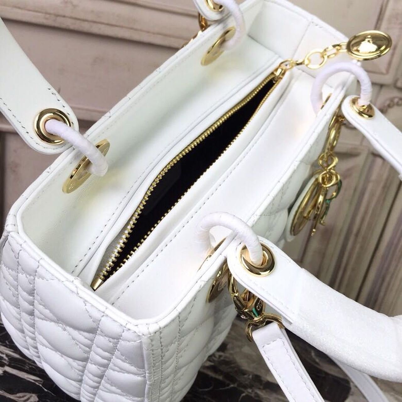 Christian Dior Lady Dior Bag 24cm Gold Hardware Lambskin Leather Spring/Summer Collection White
