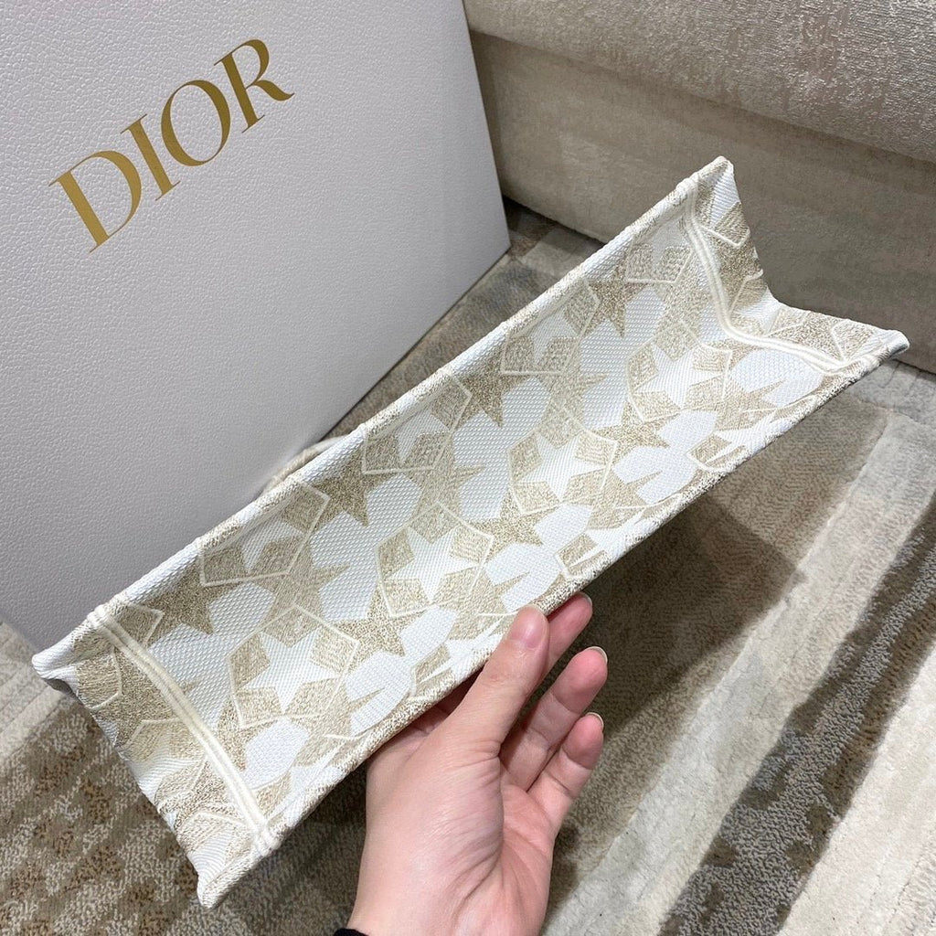 Christian Dior Medium Book Tote 36cm