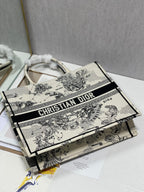 Christina Dior Book Tote Bag 41 cm Black/Beige