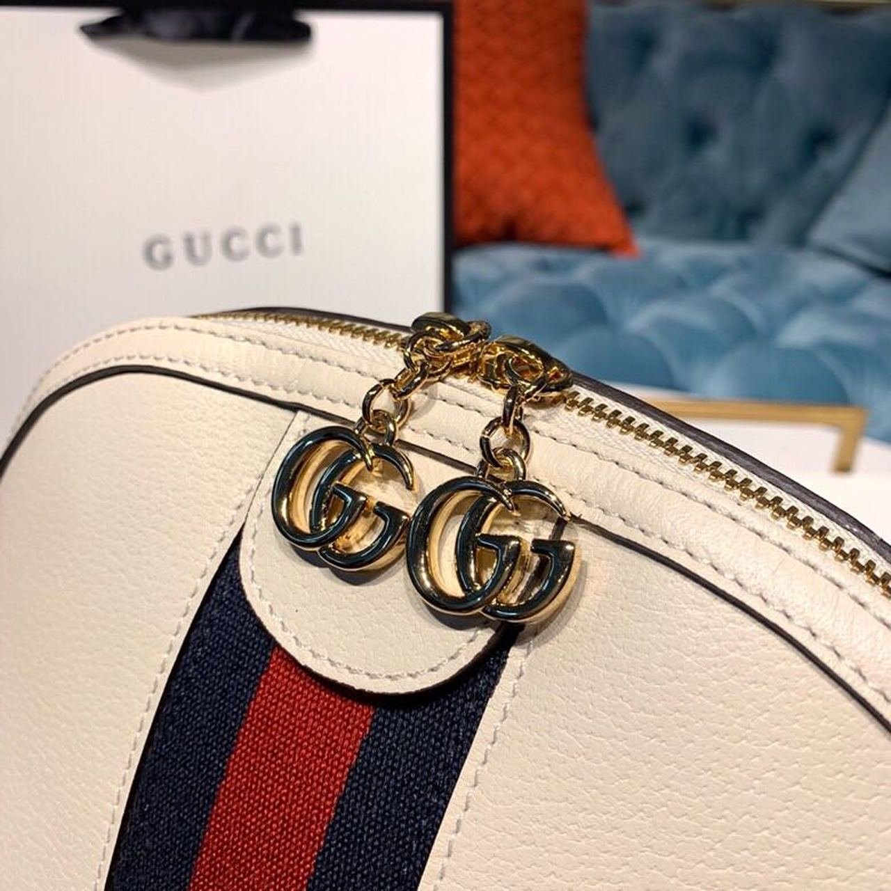 Gucci Ophidia Shoulder Bag White 9in/24cm