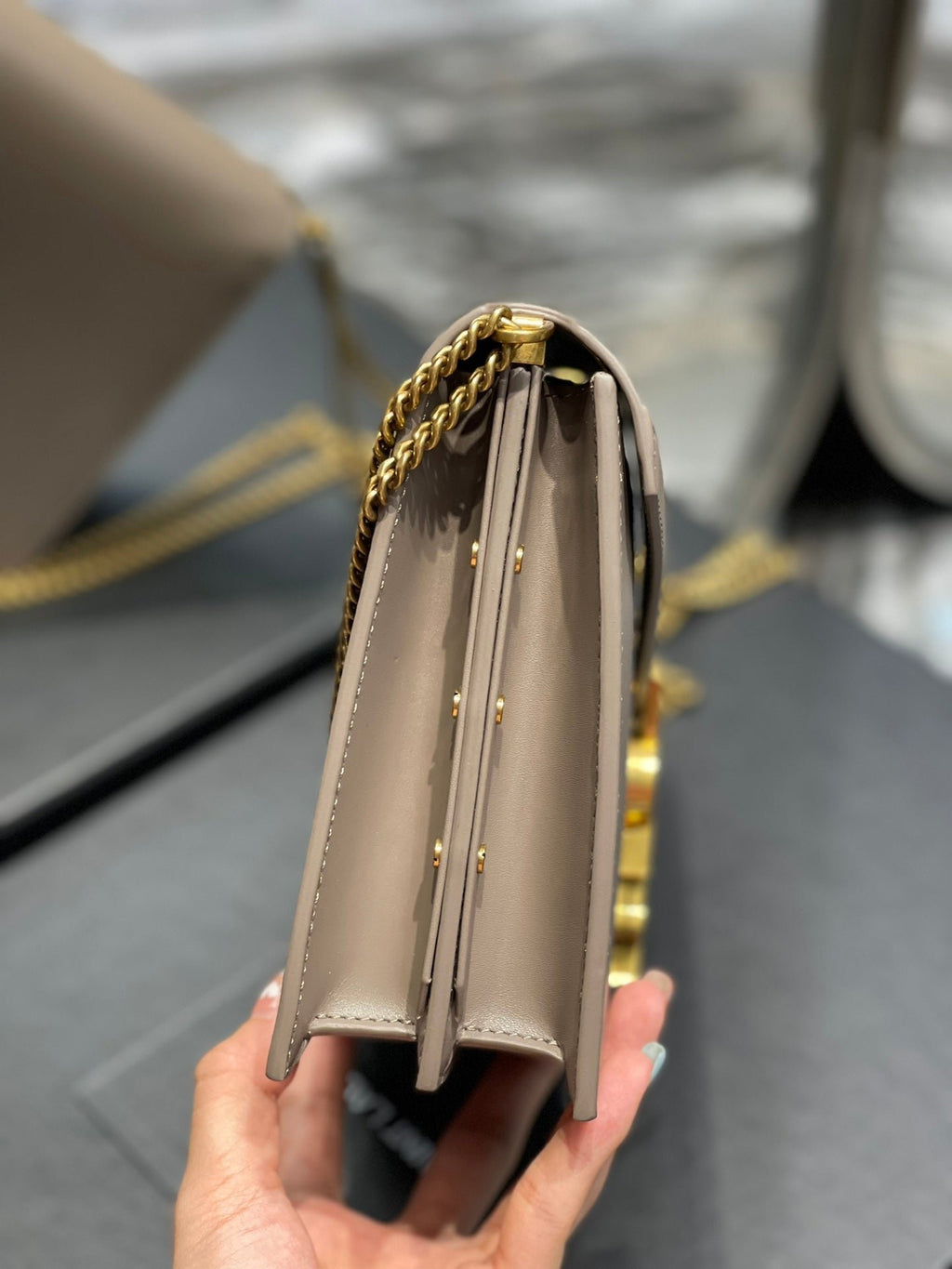 Saint Laurent Cassandra Medium Chain Bag In Grain De Poudre Embossed 22cm