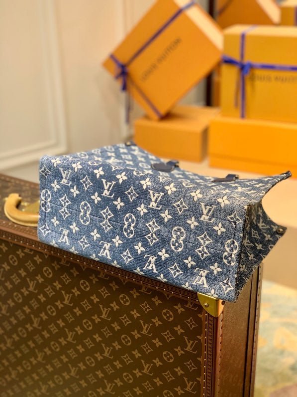 Louis Vuitton Onthego MM Tote Navy Blue 32cm