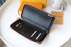 Louis Vuitton Multiple Wallet Damier 19cm Brown