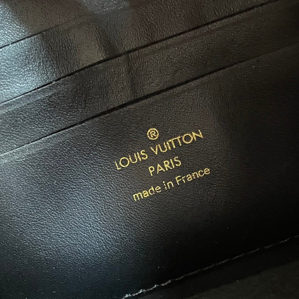 Louis Vuitton Dauphine Chain Wallet Combines Monogram And Monogram Reverse Canvas By Nicolas Ghesquière For Women, Women’s Wallet 19cm LV M68746