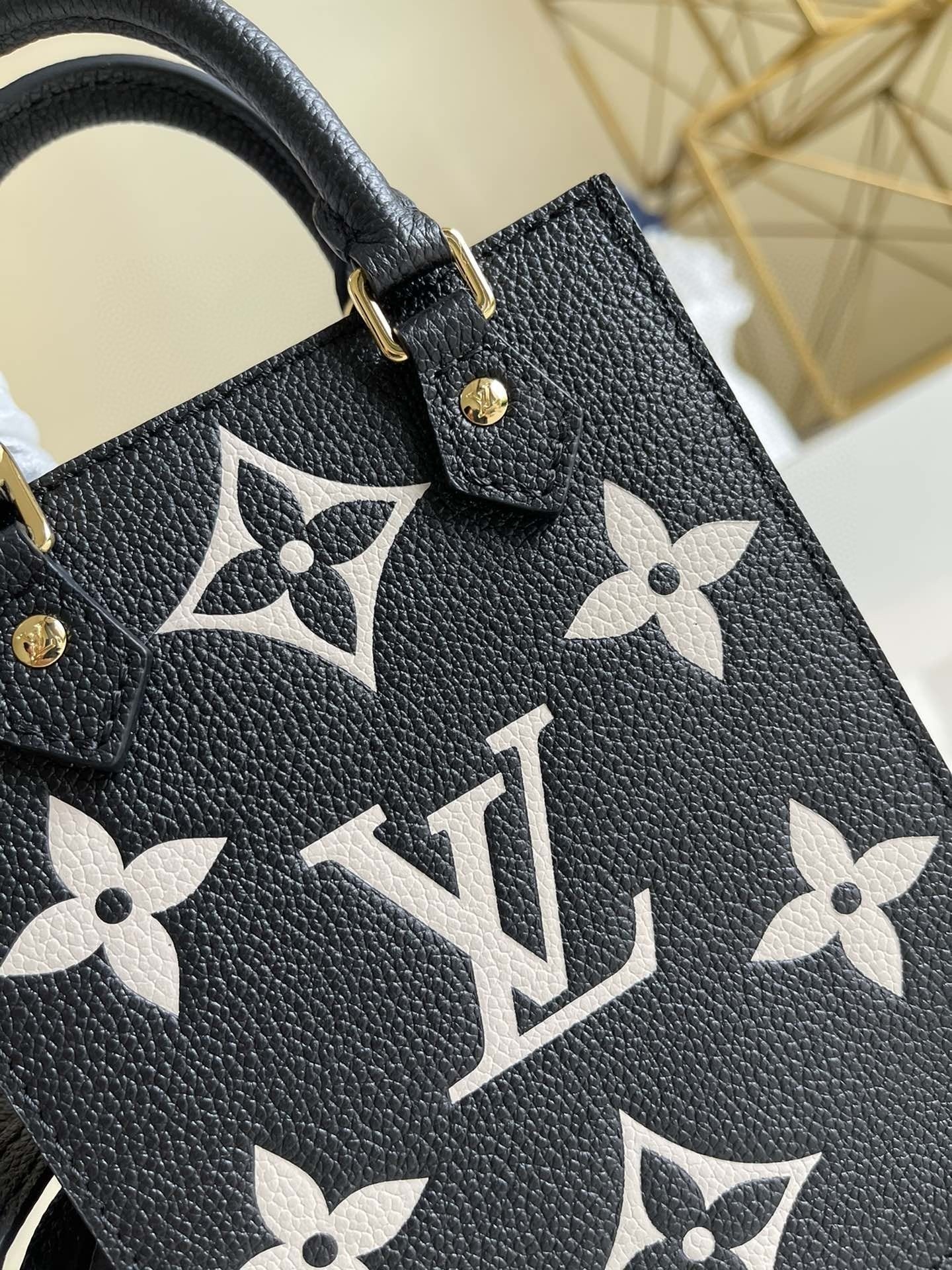 Louis Vuitton Monogram Empreinte Bag 14cm Black