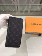 Louis Vuitton Zippy Vertical Wallet 20cm
