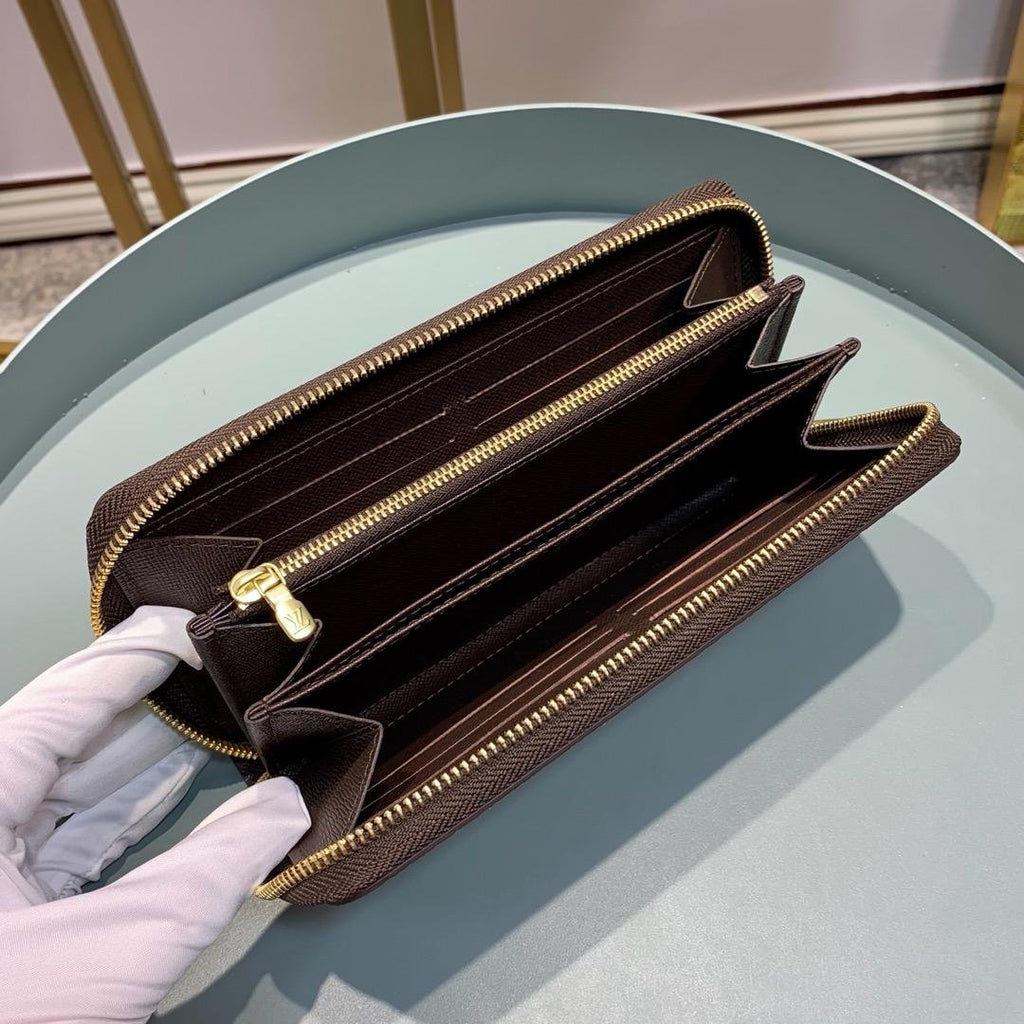 WALLETS