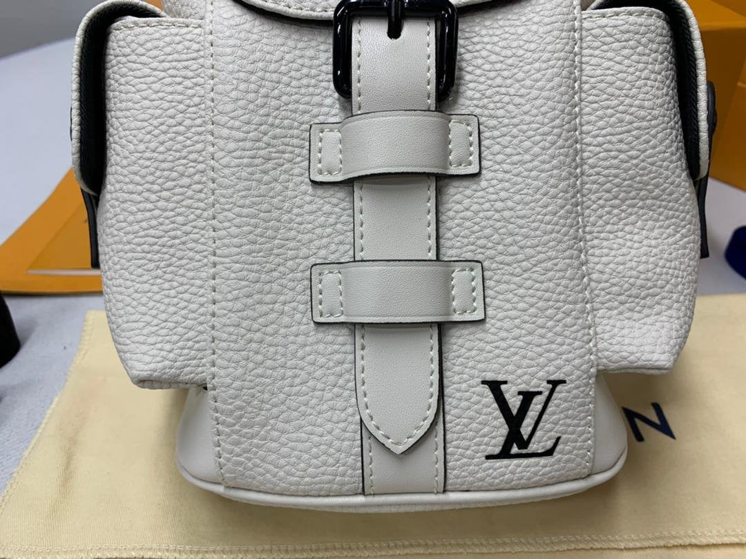 Louis Vuitton Christopher XS 20cm White